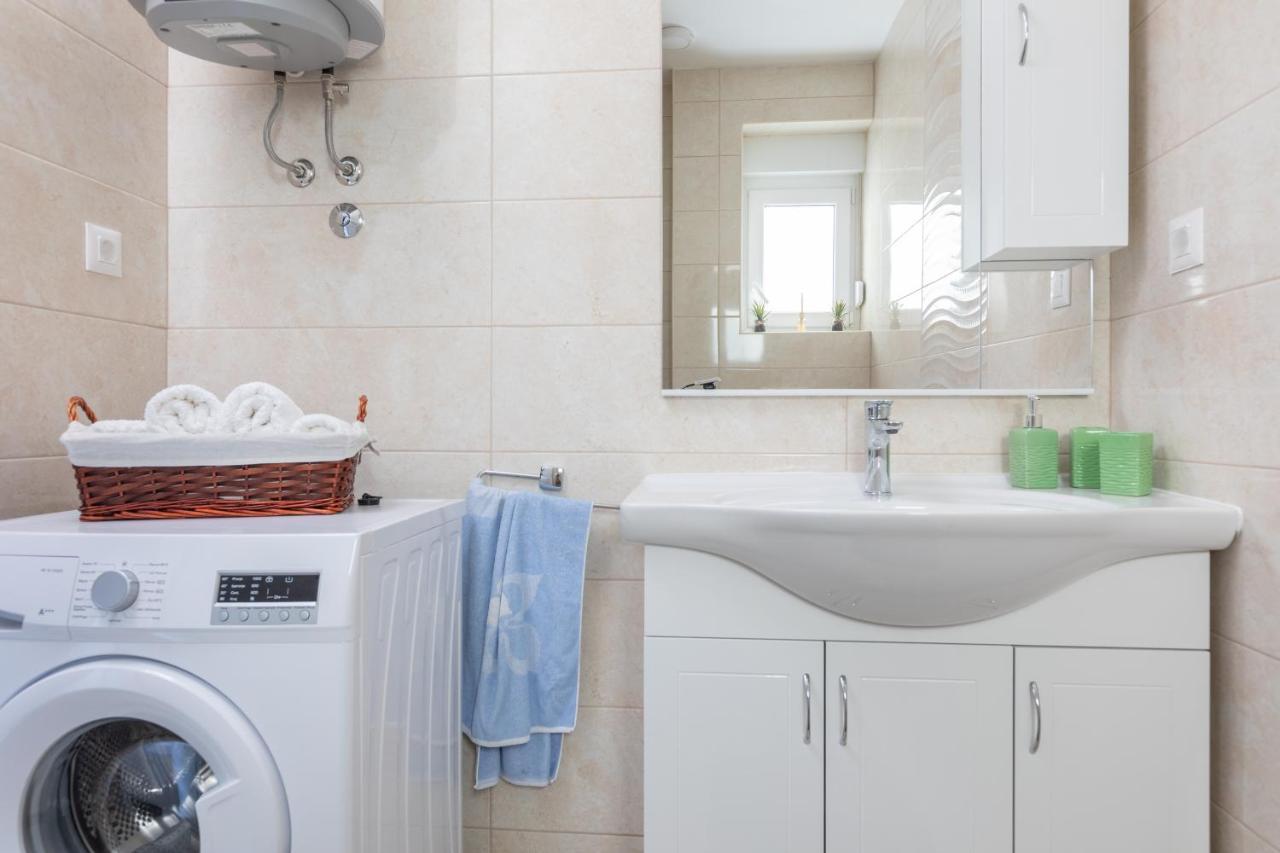 Apartment Oseka Makarská Exteriér fotografie