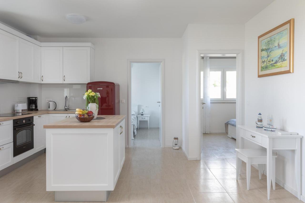 Apartment Oseka Makarská Exteriér fotografie